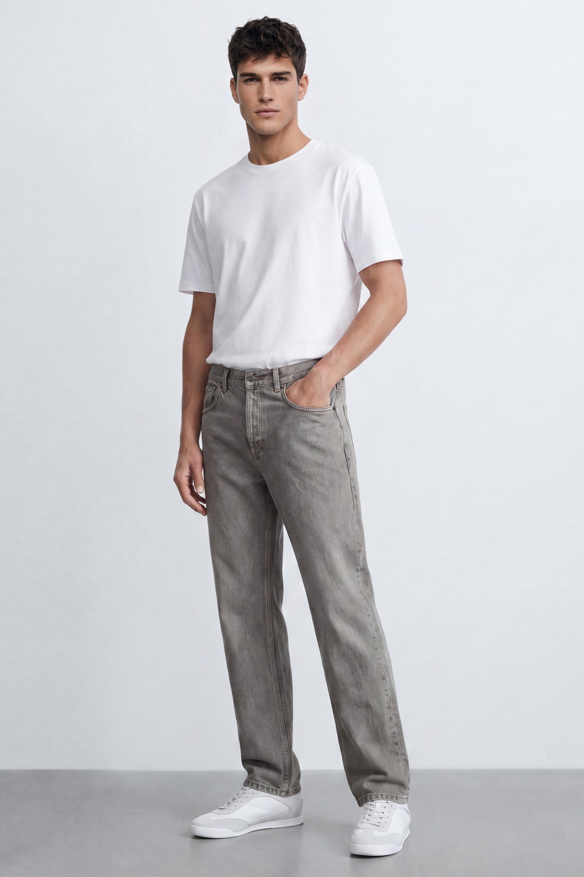 Relaxed Fit Jeans