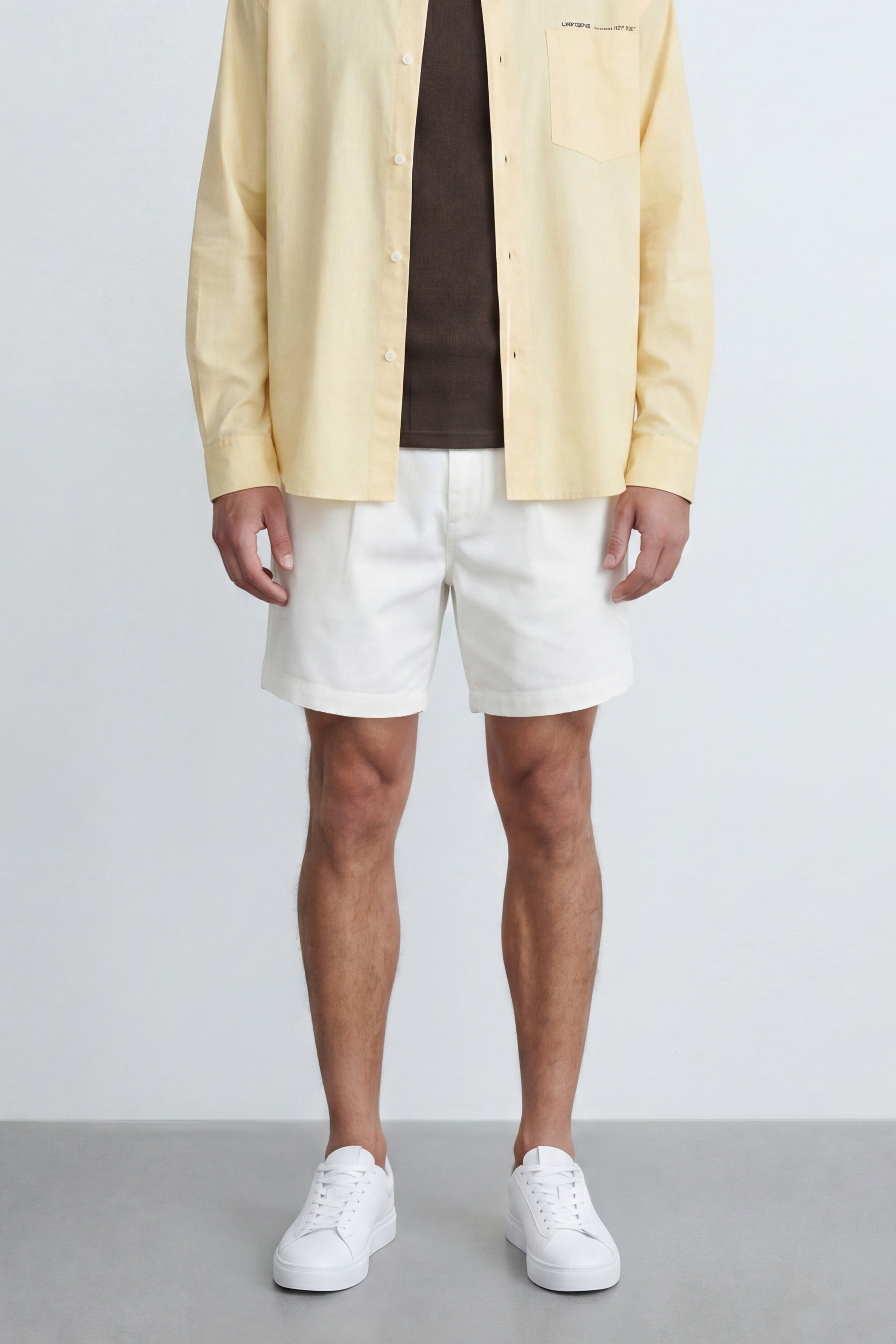 Slim Fit Linen Blend Bermuda