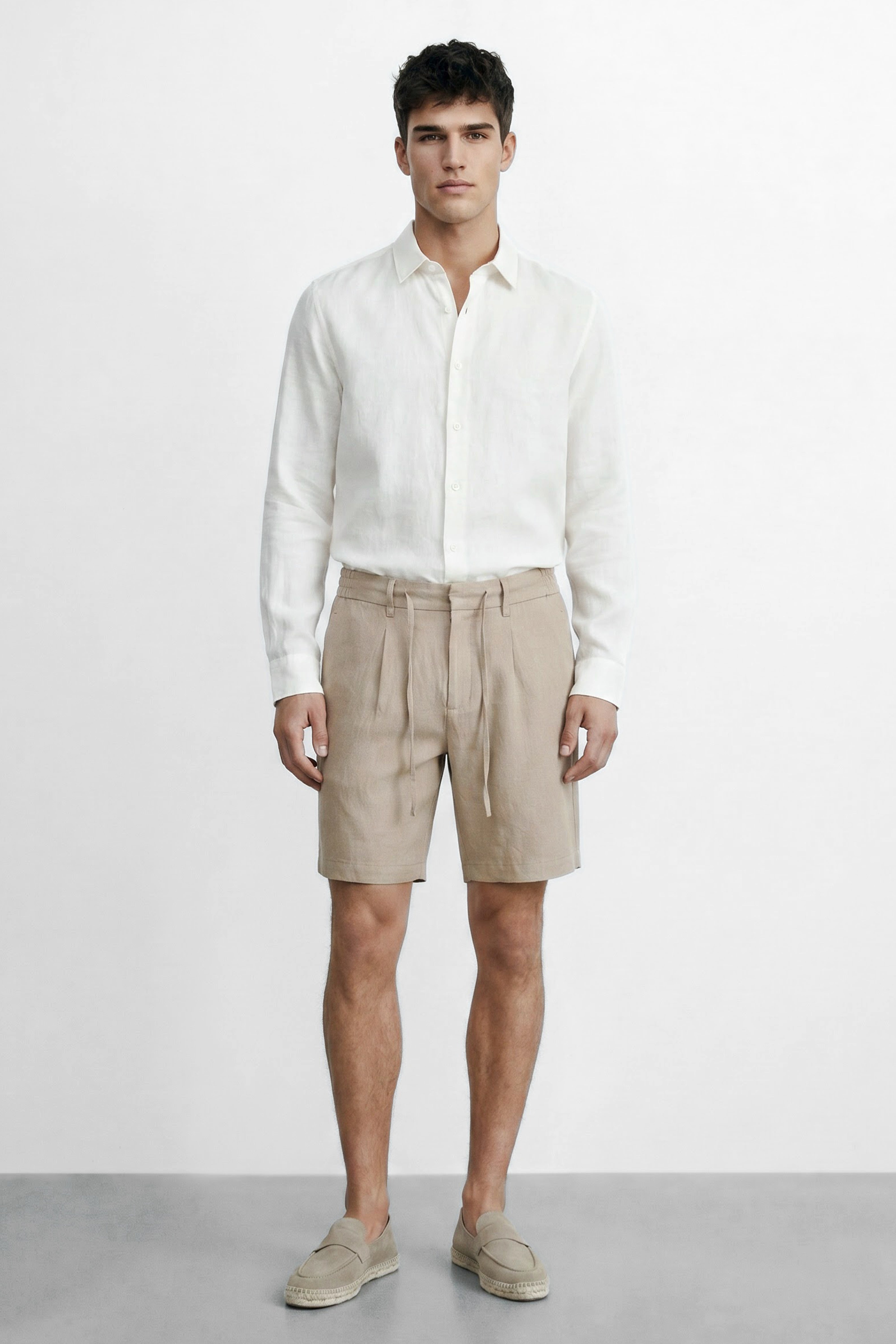Slim Fit Linen Bermuda