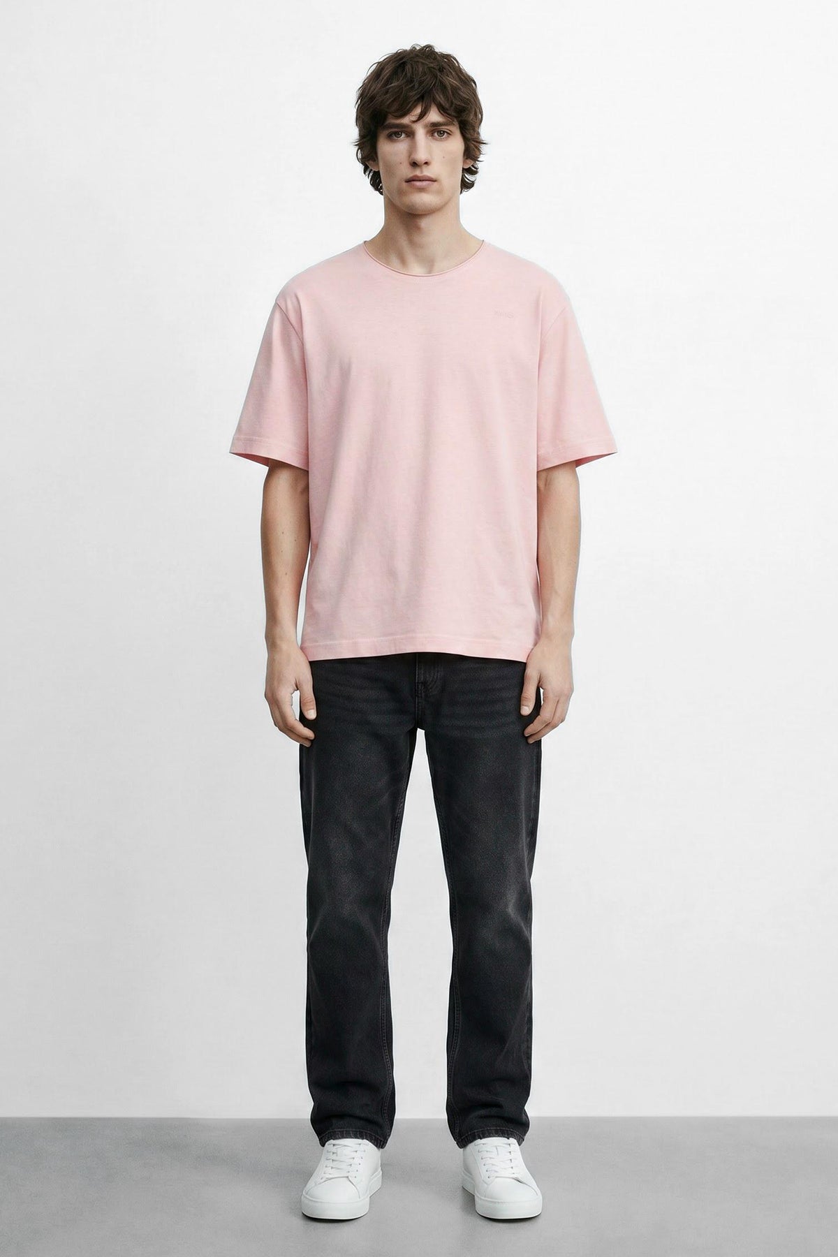 Mid Fit Linen Blend Tee