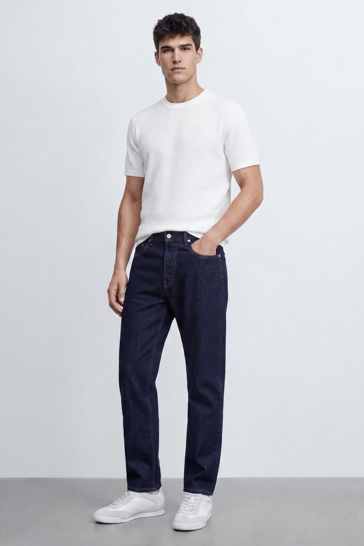Slim Fit Linen-Blend Tee