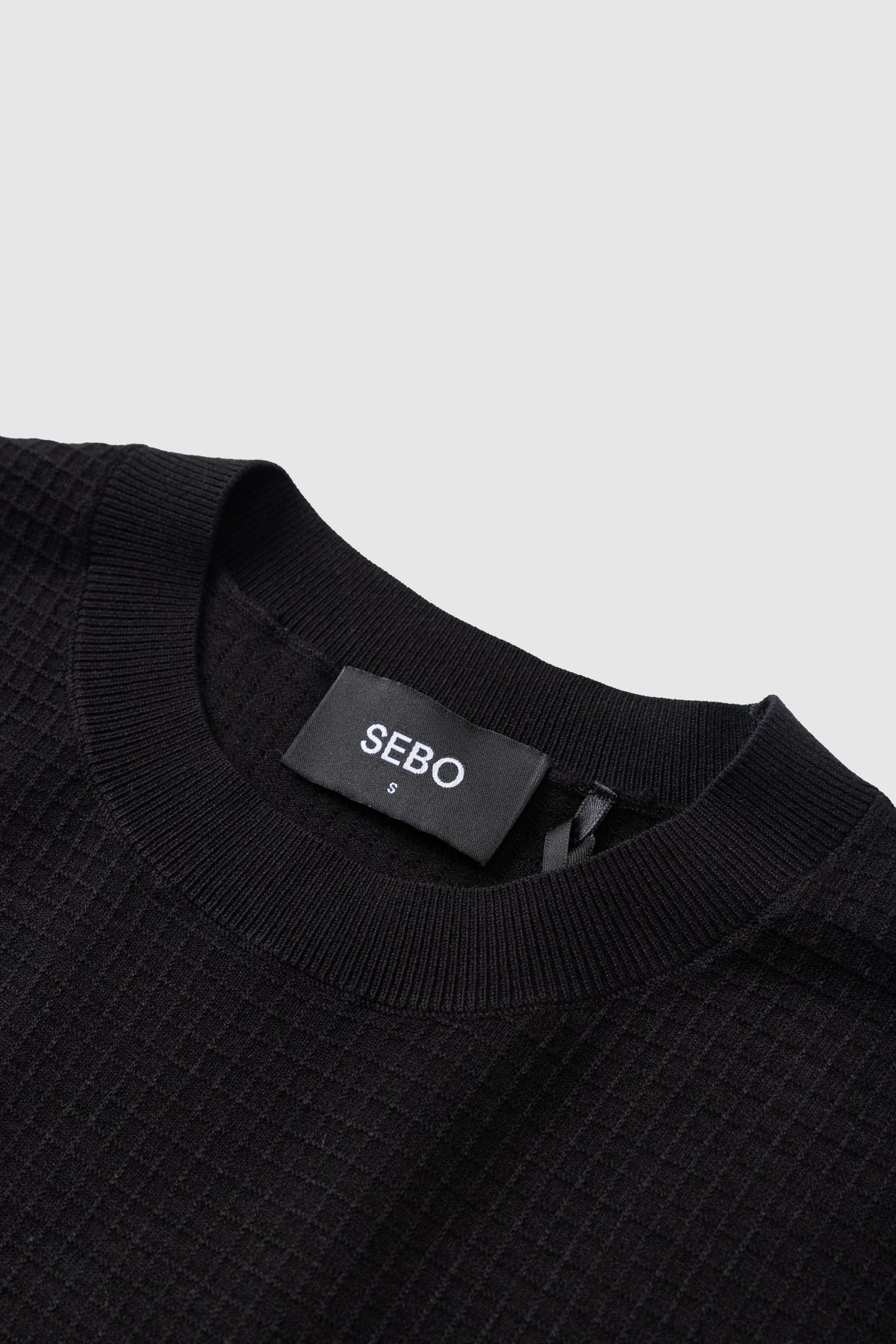 Slim Fit Linen-Blend Tee