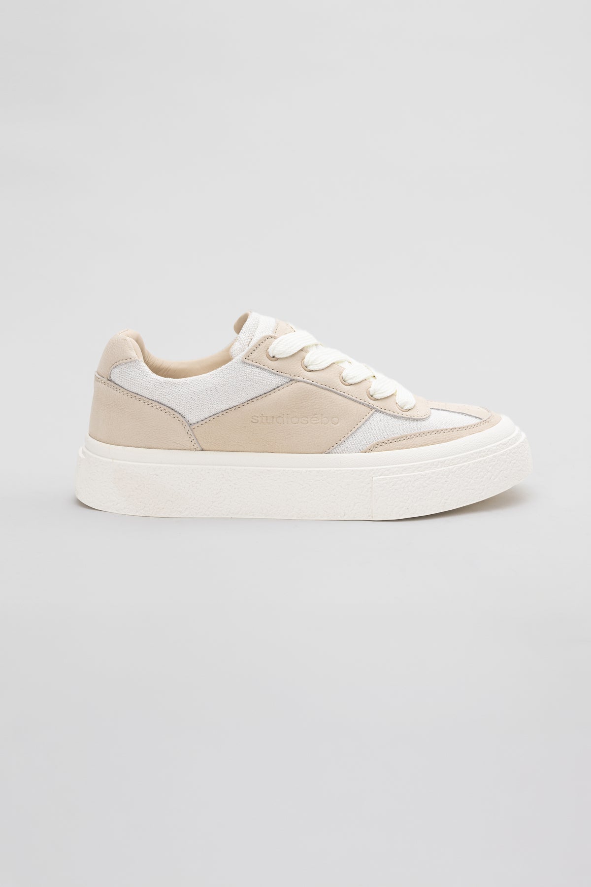 Street Fashion Sneakers