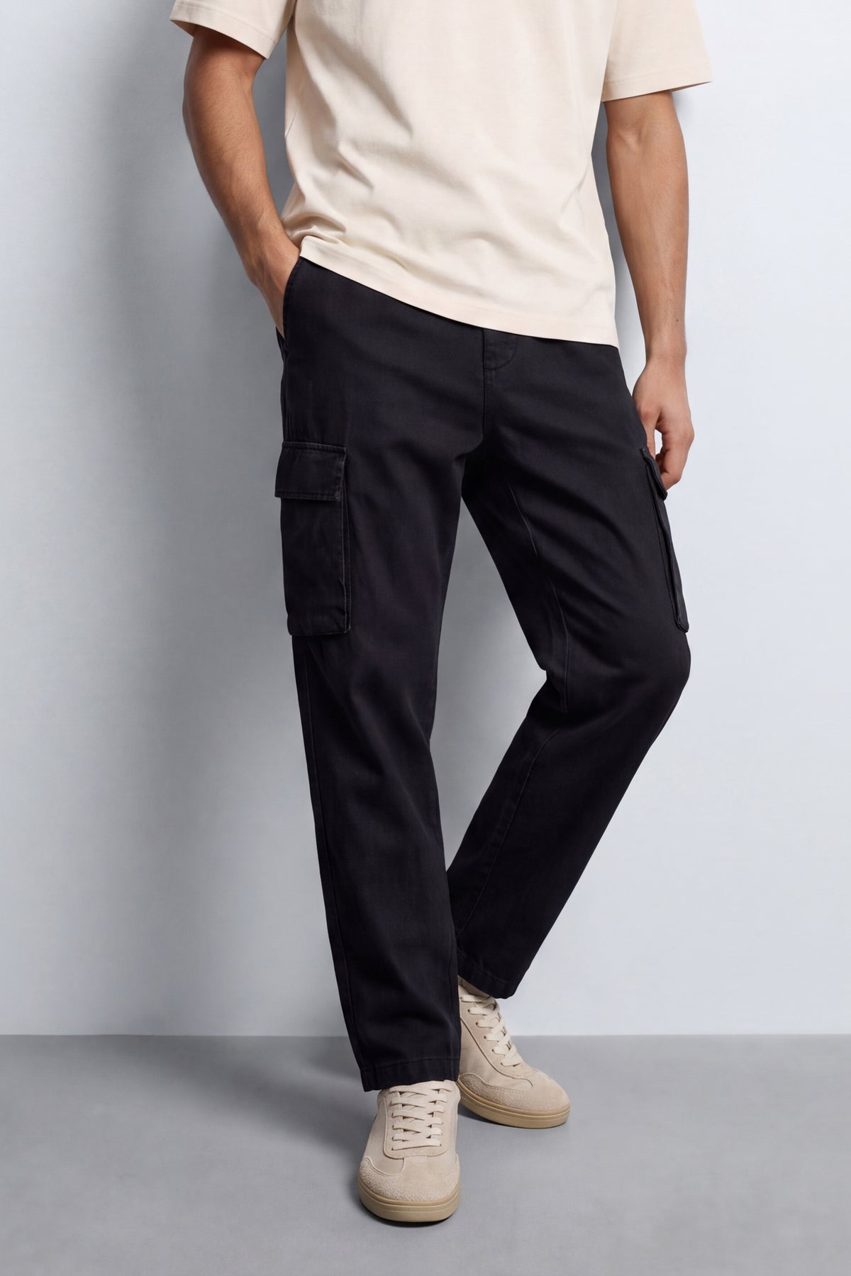 Linen Carrot Fit Cargo Pants