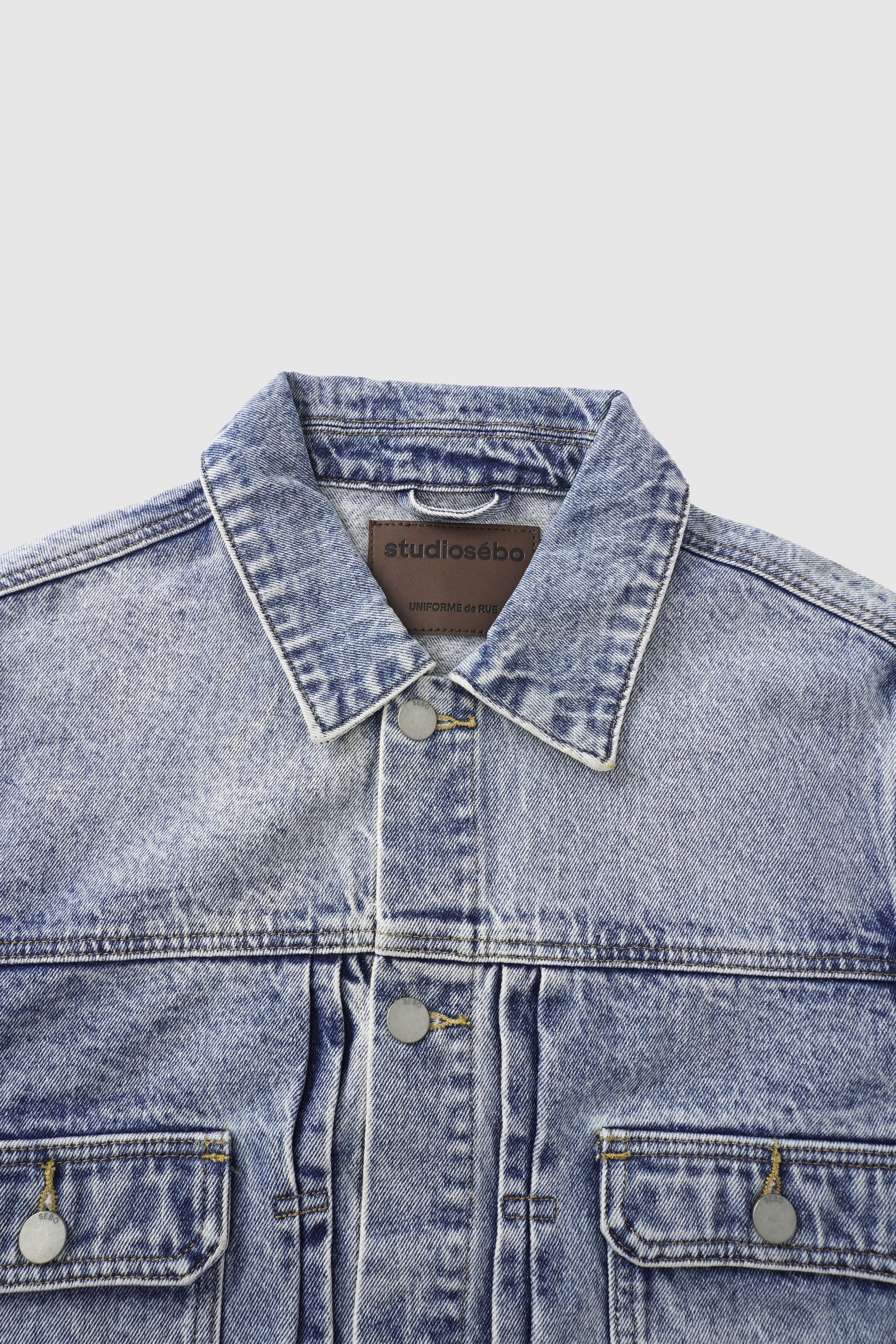 Oversized Crop Denim Jacket