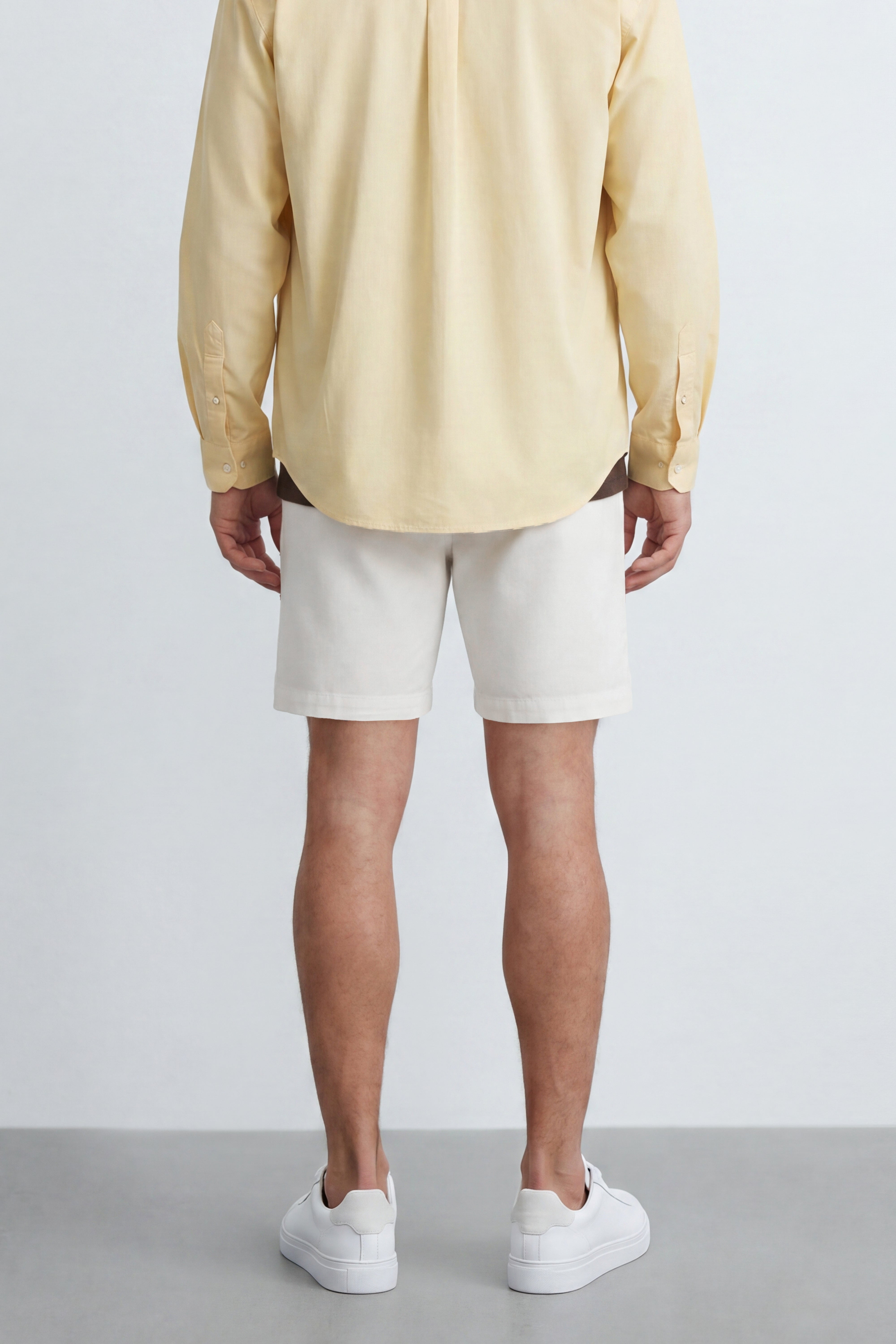 Slim Fit Linen Blend Bermuda