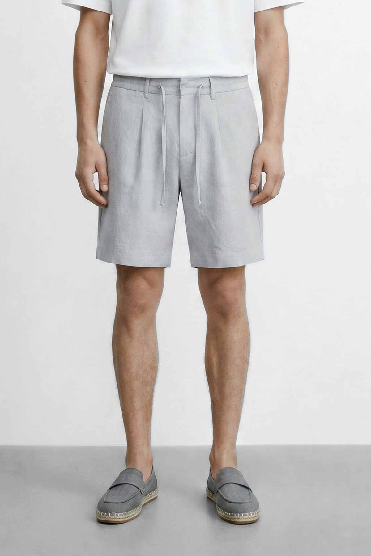 Slim Fit Linen Bermuda