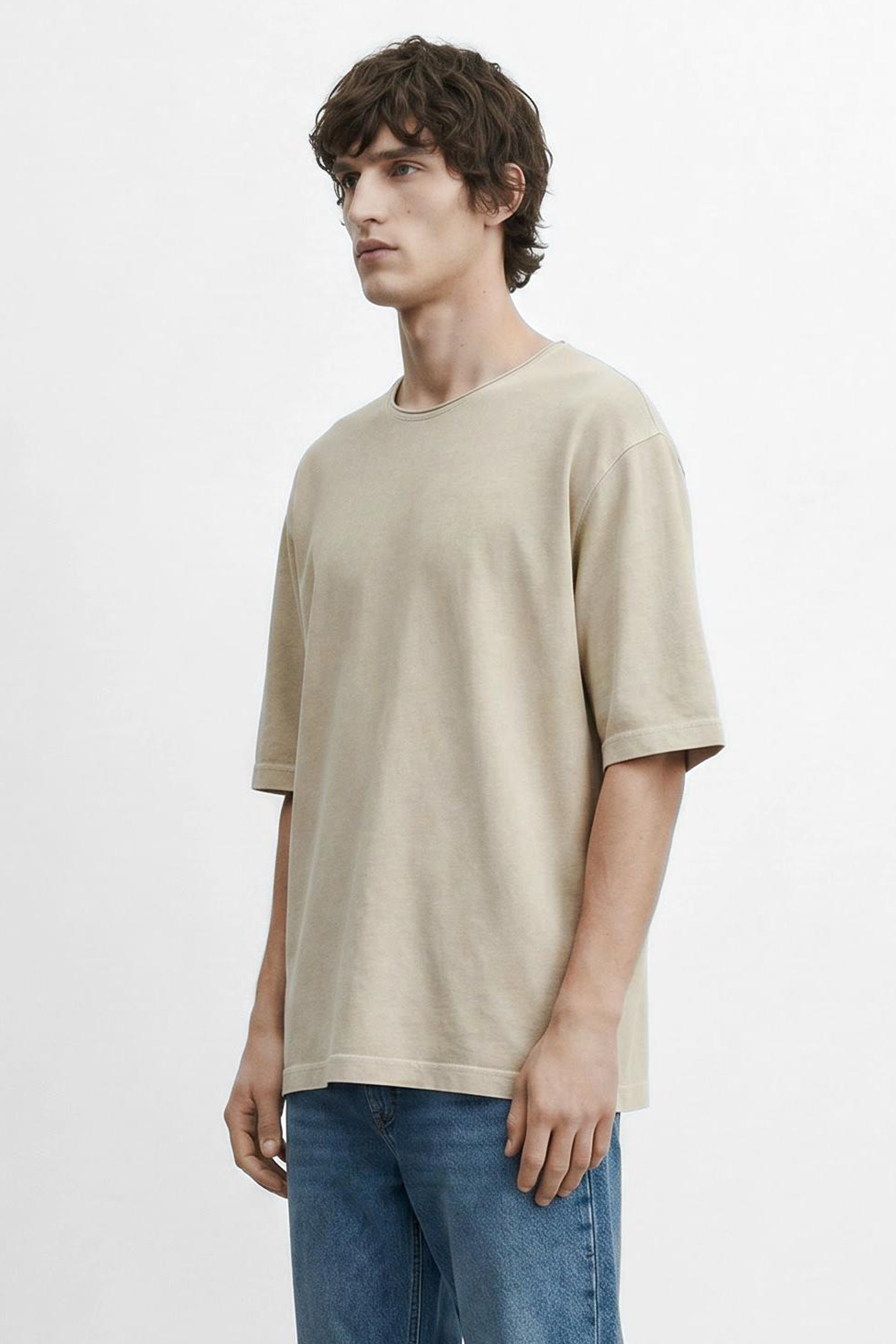 Mid Fit Linen Blend T-Shirt