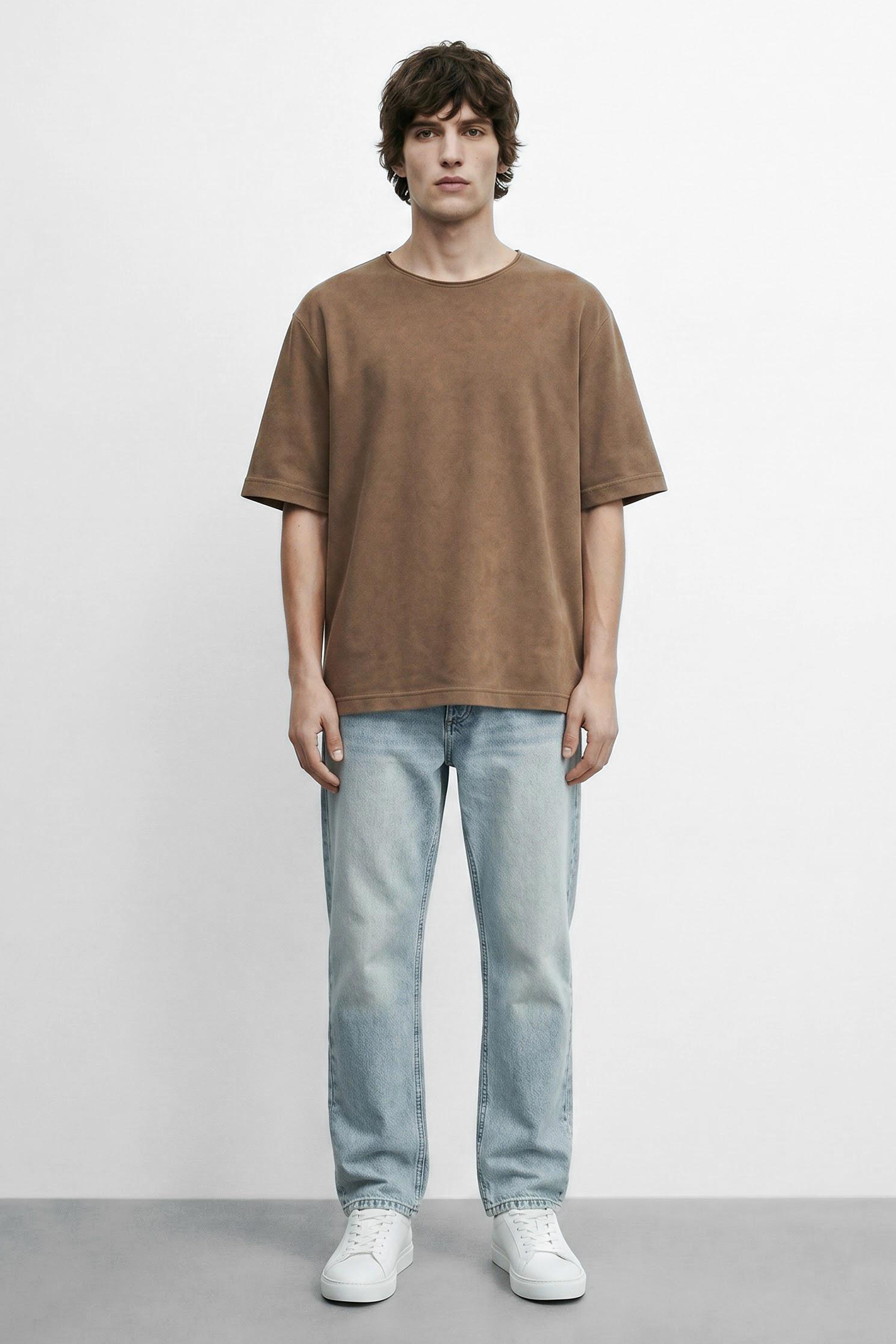 Mid Fit Linen Blend T-Shirt