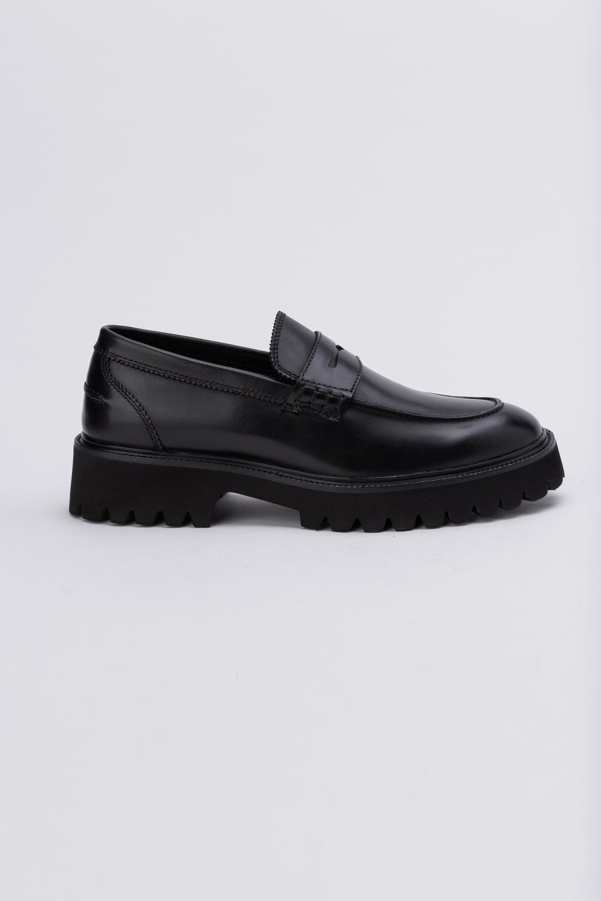 Glossy Chunky Loafers