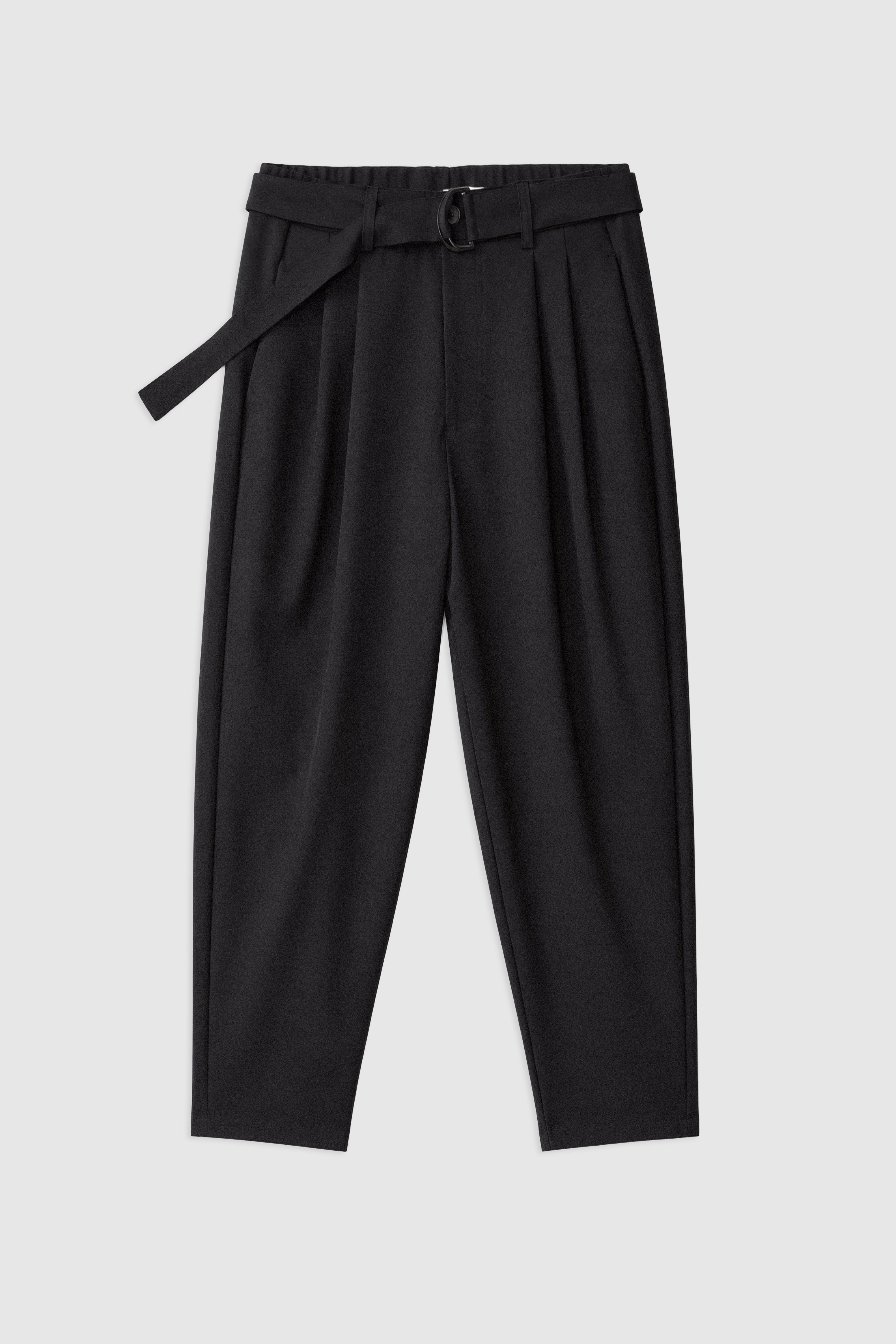 Carrot Fit Trousers
