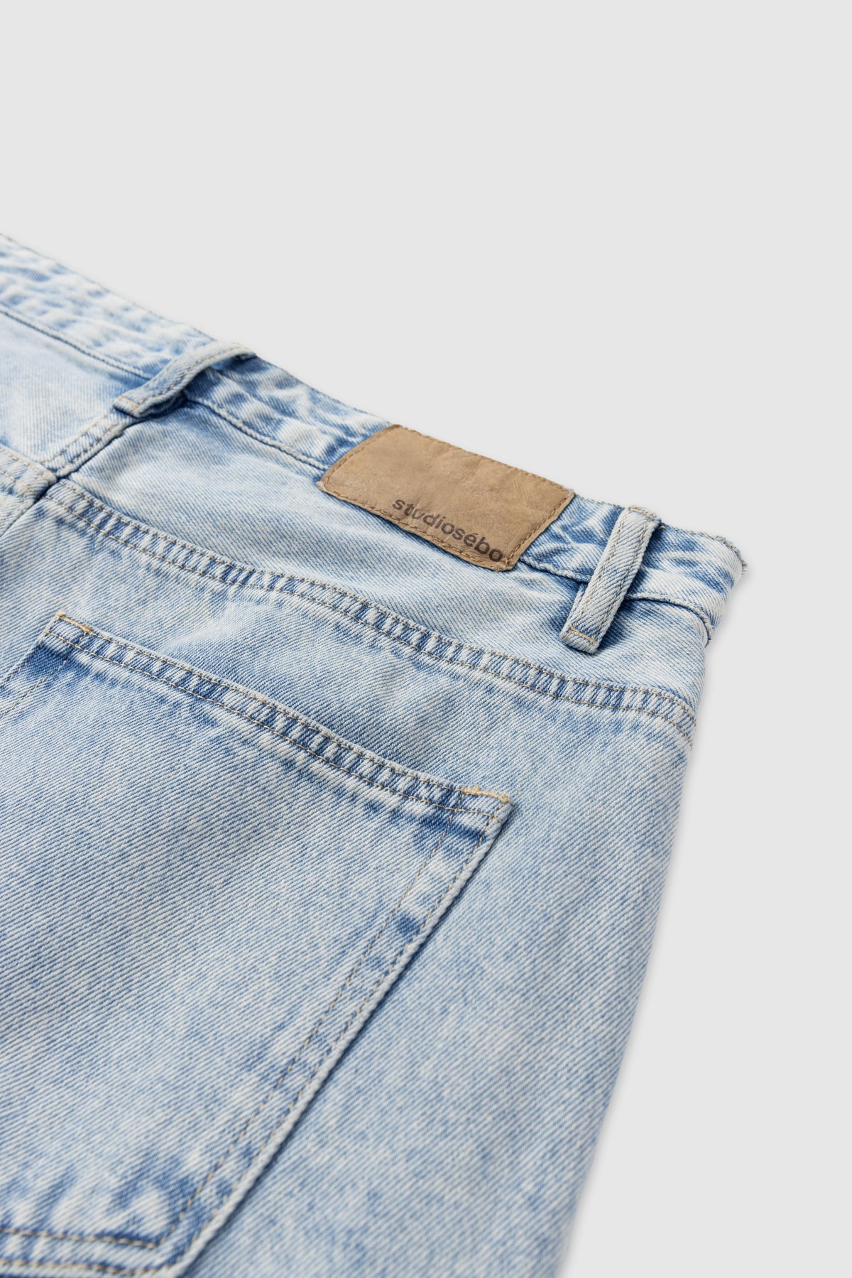 Relaxed Fit Cotton Jeans
