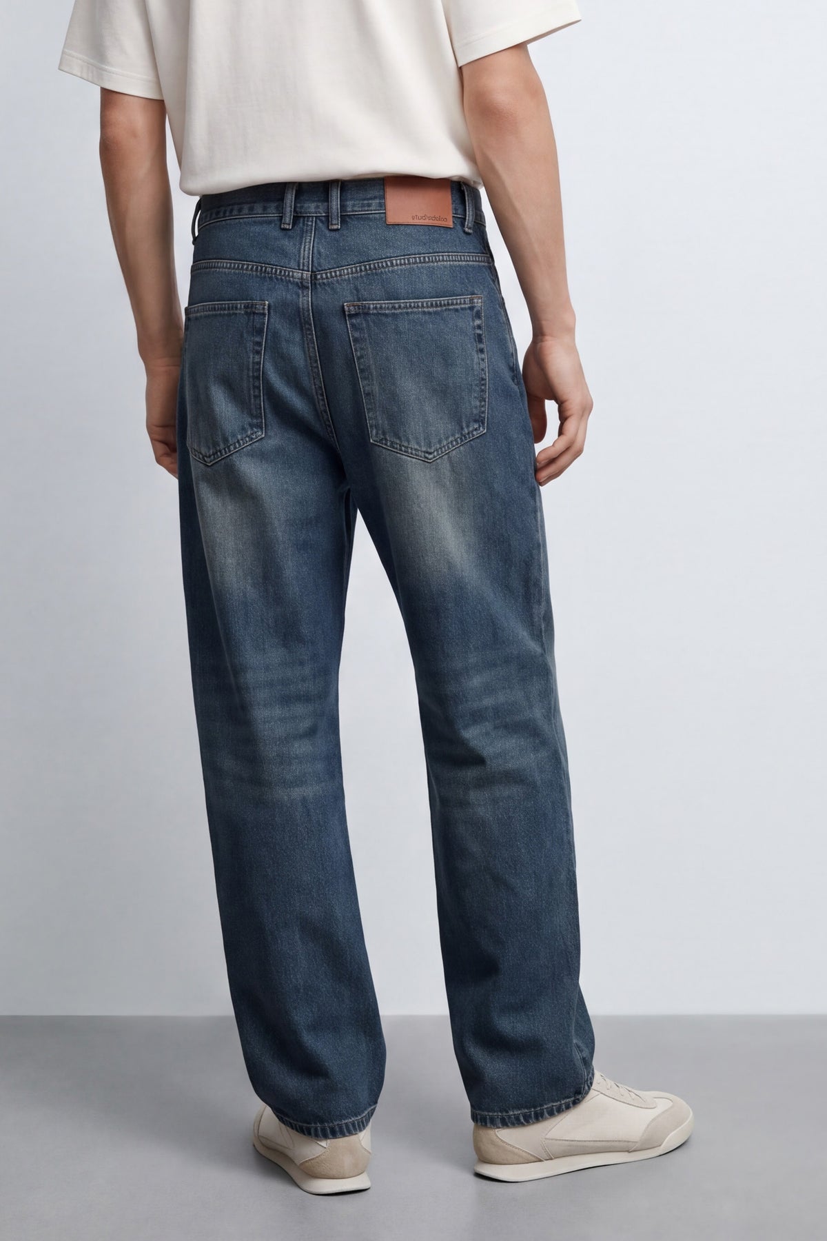 Relaxed Fit Jeans