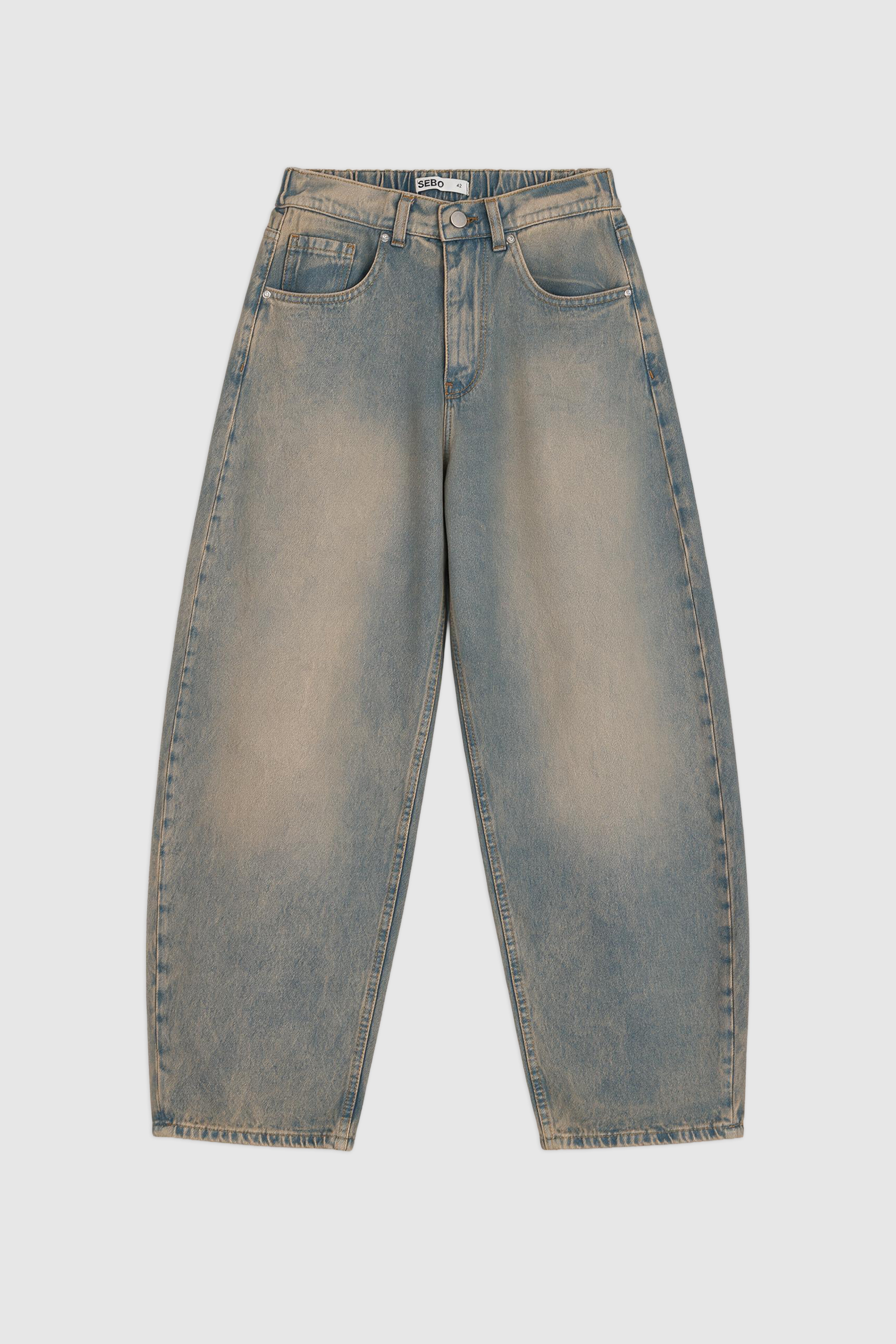 Balloon Fit Jeans