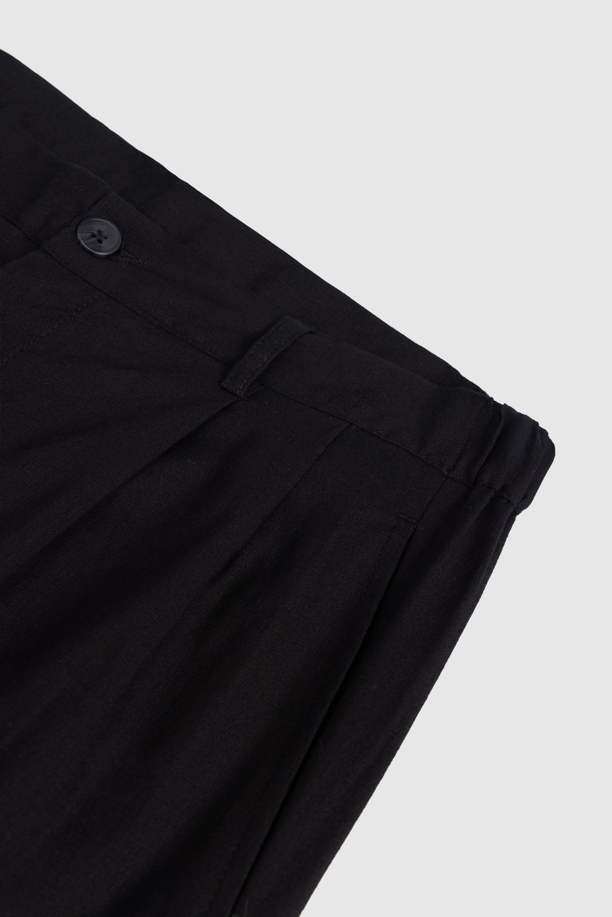 Relaxed Fit Linen-Blend Pants